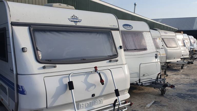 Caravan ophalen